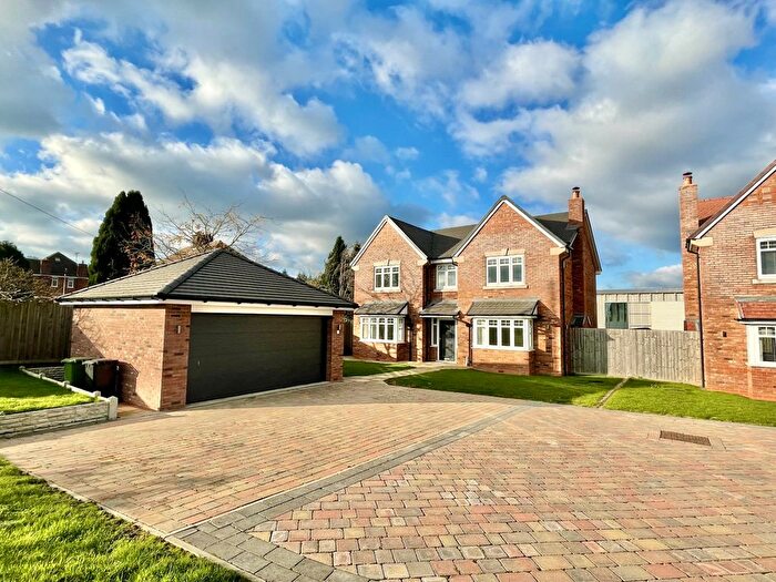 4 Bedroom Detached House For Sale In Long Bank, Bewdley, Worcestershire, DY12