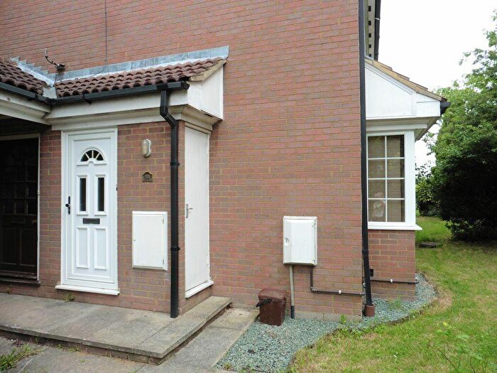 1 Bedroom Terraced House To Rent In Cherry Tree Way, Ampthill, Bedfordshire, MK45