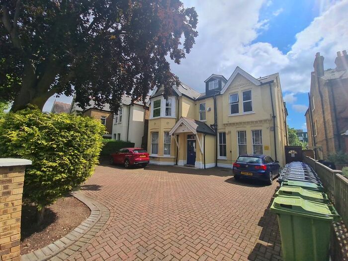 Studio To Rent In Madeley Road, Ealing, London, W5