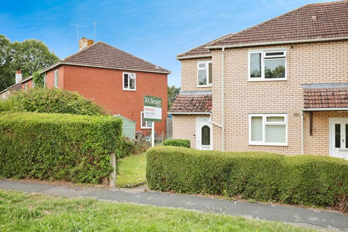 2 Bedroom Maisonette For Sale In Kingsley Road, Leamington Spa, Warwickshire, CV33