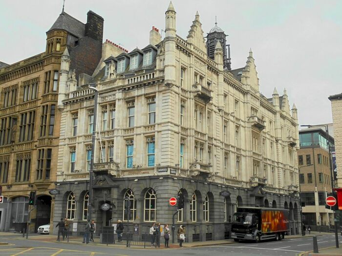 1 Bedroom Flat To Rent In East Parade, Leeds, LS1