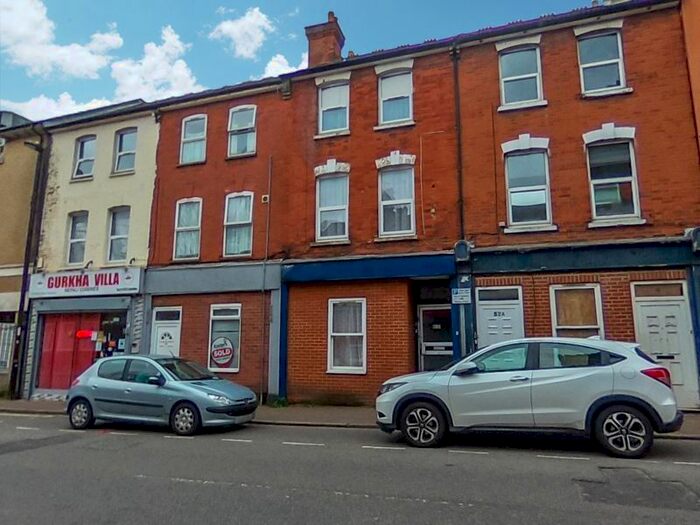 1 Bedroom Flat To Rent In Station Road, Aldershot, GU11