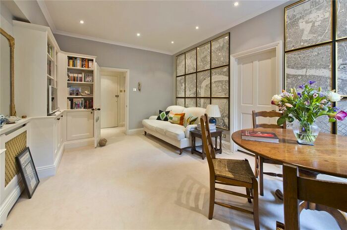 1 Bedroom Flat For Sale In St. Stephens Gardens, London, W2