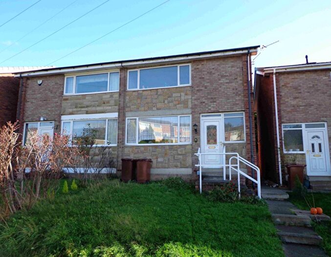 2 Bedroom Semi Detached House For Sale In Valley Drive, Wrenthorpe, Wakefield, WF2