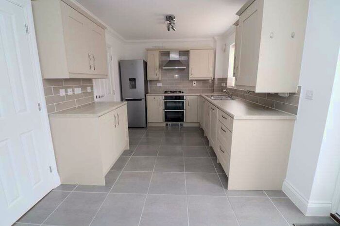 4 Bedroom Property To Rent In Keats Crescent, Brightlingsea, CO7