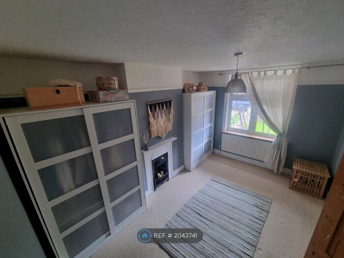 3 Bedroom Terraced House To Rent In Church Rd, Bishopstoke, SO50