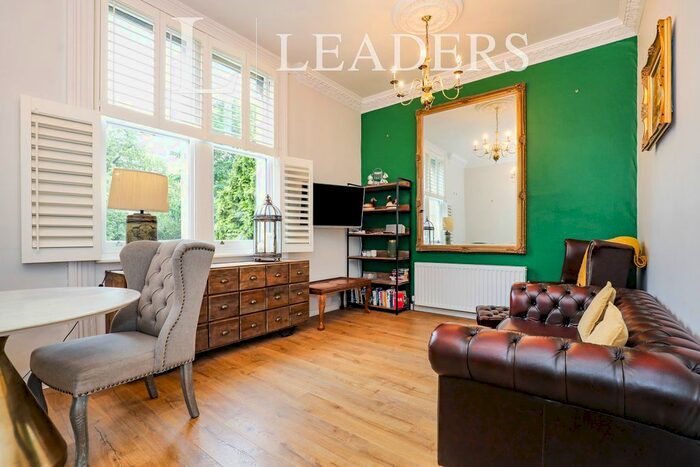 2 Bedroom Flat To Rent In Cranesthorpe Court, Leamington Spa, CV32