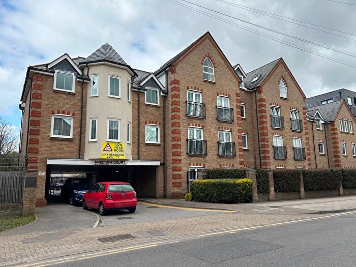 2 Bedroom Retirement Property For Sale In High Street, Orpington, BR6