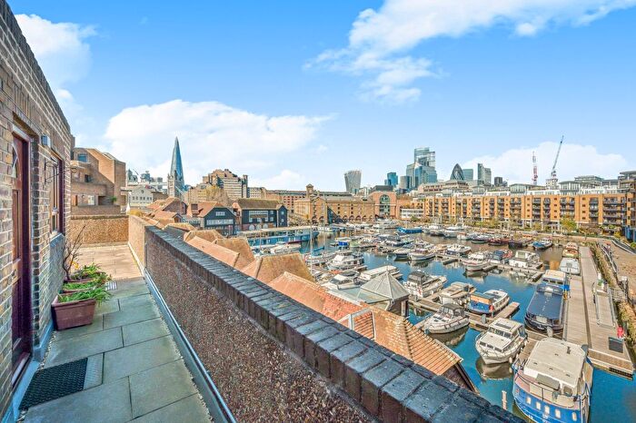 Studio For Sale In Nightingale House, Thomas More Street, E1W