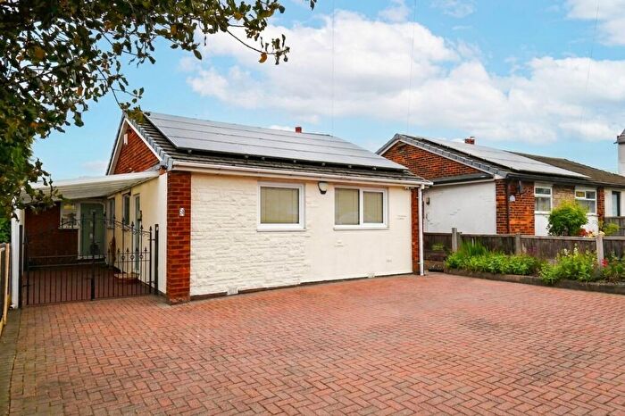 2 Bedroom Detached House For Sale In Sale Lane, Tyldesley, M29