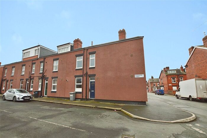 3 Bedroom End Terrace House For Sale In Recreation Street, Leeds, West Yorkshire, LS11