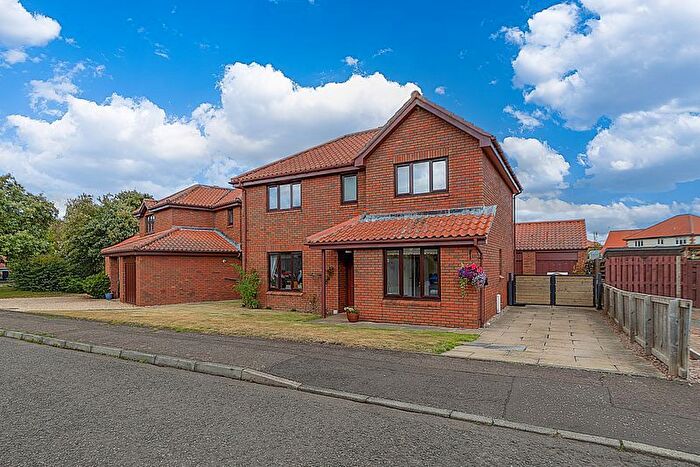 4 Bedroom Detached House For Sale In Vinefields, Pencaitland, Tranent, EH34