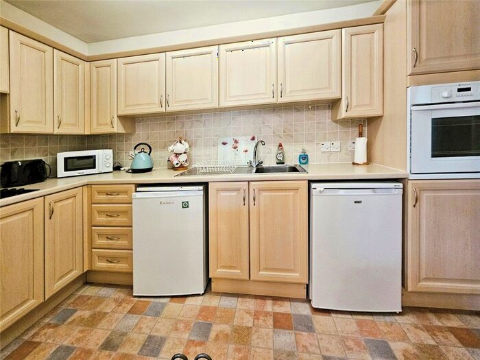 2 Bedroom Flat For Sale In Fairland Court, Fairland Street, Wymondham, Norfolk, NR18