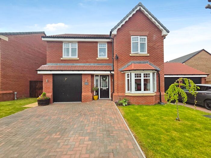 4 Bedroom Detached House For Sale In Hawker Avenue, Chesterfield, S42