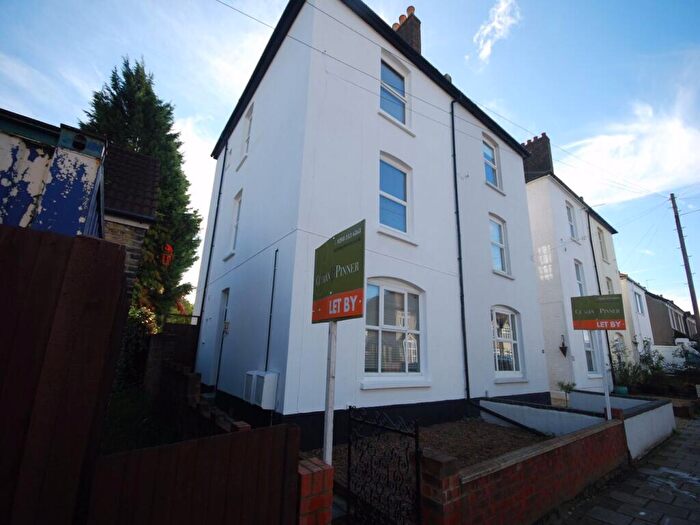1 Bedroom Flat To Rent In Bloomfield Road, Bromley, BR2