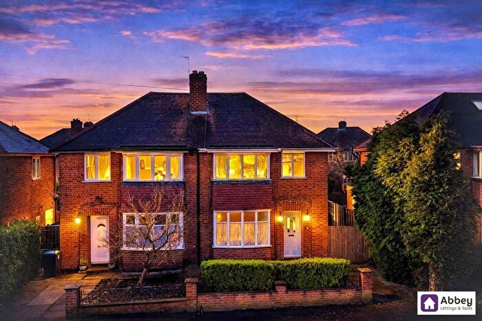 3 Bedroom Semi-Detached House For Sale In Bembridge Road, Leicester, LE3