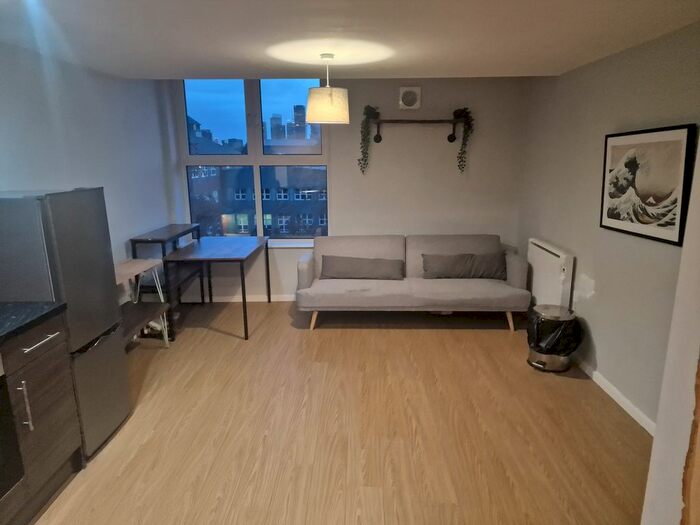 1 Bedroom Flat To Rent In Brindley Road, Stretford, M16