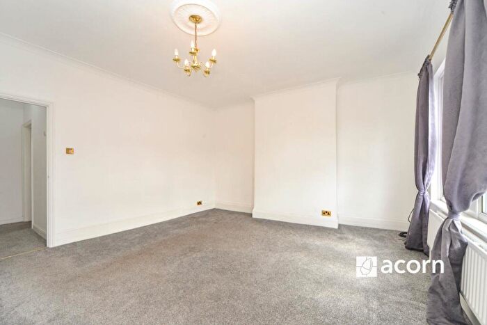 2 Bedroom Flat To Rent In Footscray Road London, SE9