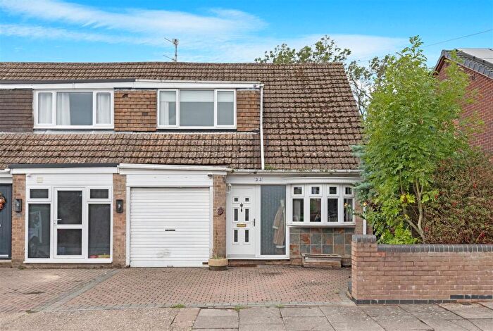 3 Bedroom Semi-Detached House For Sale In Howe Crescent, Corby, NN17