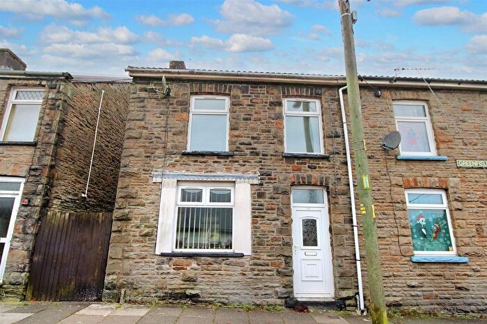 2 Bedroom Semi-Detached House To Rent In Greenfield Street, Bargoed, CF81