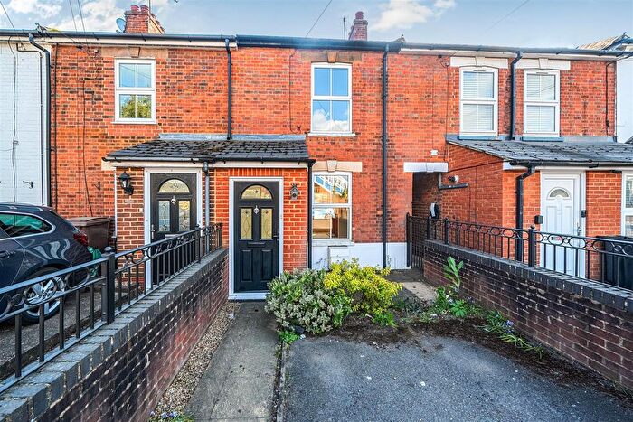 3 Bedroom Terraced House For Sale In Oxford Road, Wokingham, Berkshire, RG41