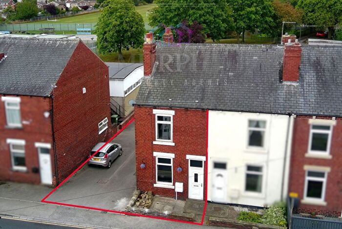 2 Bedroom End Of Terrace House For Sale In Slack Lane, Crofton, Wakefield, West Yorkshire, WF4