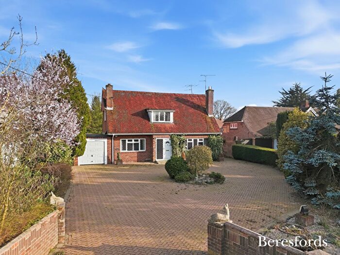 3 Bedroom Detached House For Sale In London Road, Braintree, CM77