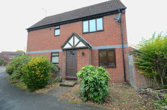 1 Bedroom Cluster House To Rent In Cherberry Close Fleet, GU51