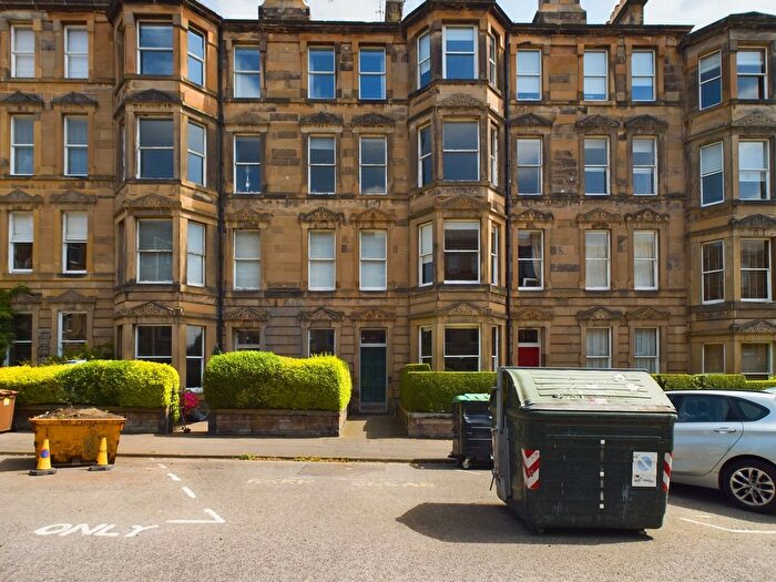 4 Bedroom Flat To Rent In Woodburn Terrace, Morningside, Edinburgh, EH10