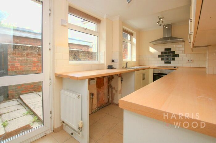 2 Bedroom End Of Terrace House To Rent In Winnock Road, Colchester, Essex, CO1