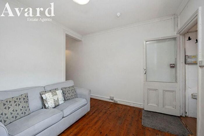 1 Bedroom Flat For Sale In Grantham Road, Brighton, BN1