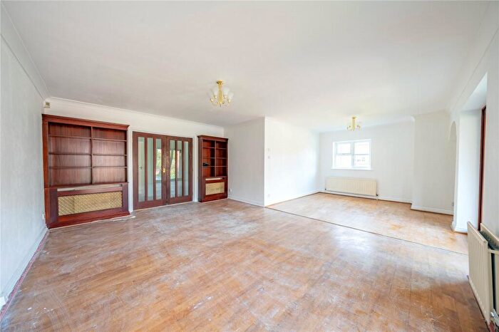 2 Bedroom Apartment For Sale In The Moorings, Harrogate Road, Leeds, West Yorkshire, LS17