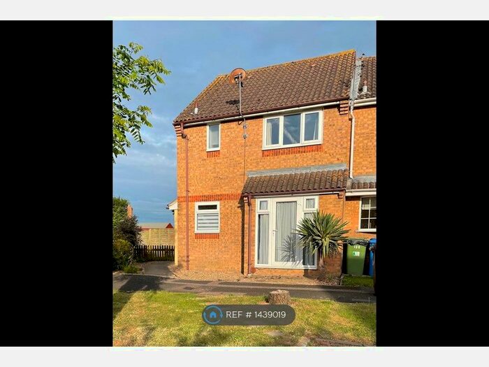 1 Bedroom Terraced House To Rent In Beauvoir Drive, Sittingbourne, ME10