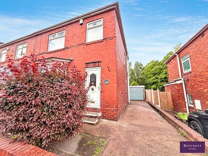 3 Bedroom Semi-Detached House For Sale In Lundhill Road, Wombwell, Barnsley, S73