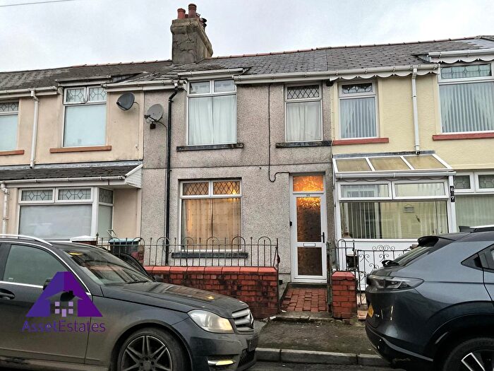 3 Bedroom Terraced House For Sale In Park View, Tredegar, NP22