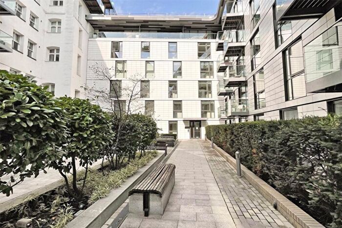 1 Bedroom Flat To Rent In Leman Street, London, E1