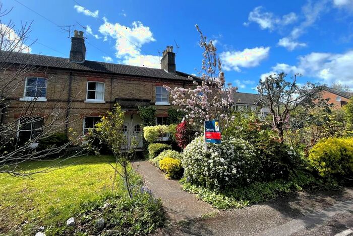 2 Bedroom Terraced House To Rent In Woking, GU21