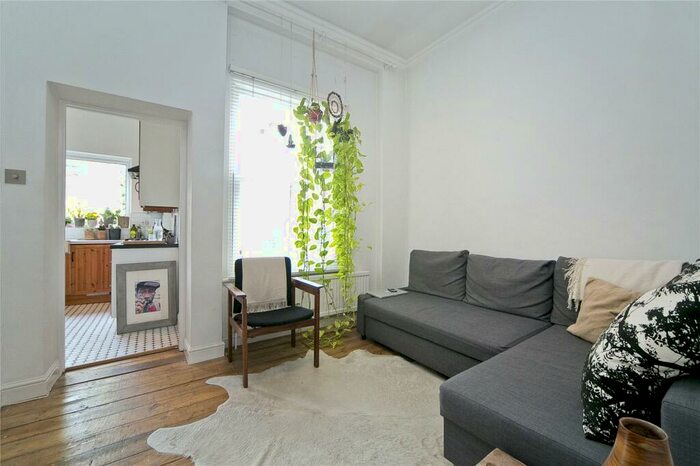 1 Bedroom Apartment To Rent In Lauriston Road, South Hackney, London, E9