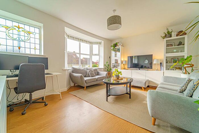 2 Bedroom Detached Bungalow For Sale In Ridgeway Court, Newport, NP20