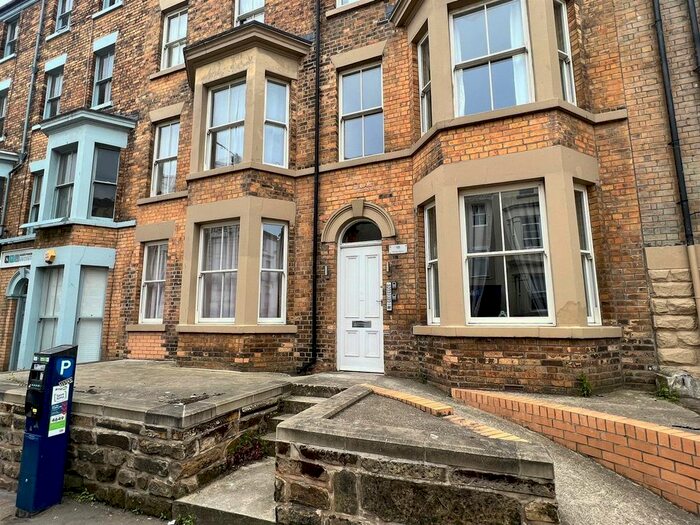2 Bedroom Flat To Rent In Albemarle Crescent, Scarborough, YO11
