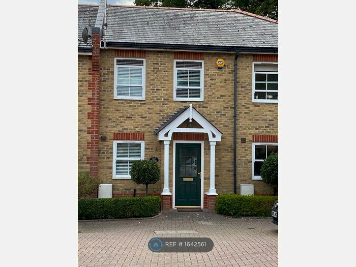 2 Bedroom Terraced House To Rent In Jennings Place, Chelmsford, CM4