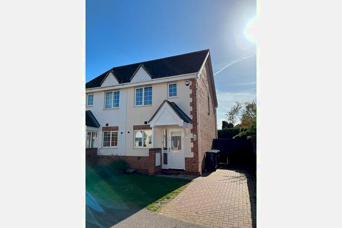 2 Bedroom Semi-Detached House To Rent In Moat Way, Swavesey, Cambridgeshire, CB24