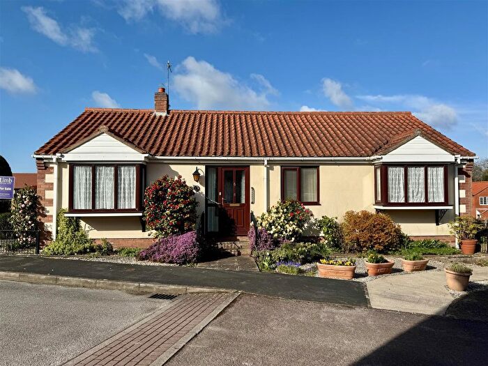 3 Bedroom Detached Bungalow For Sale In Bacchus Lane, South Cave, HU15