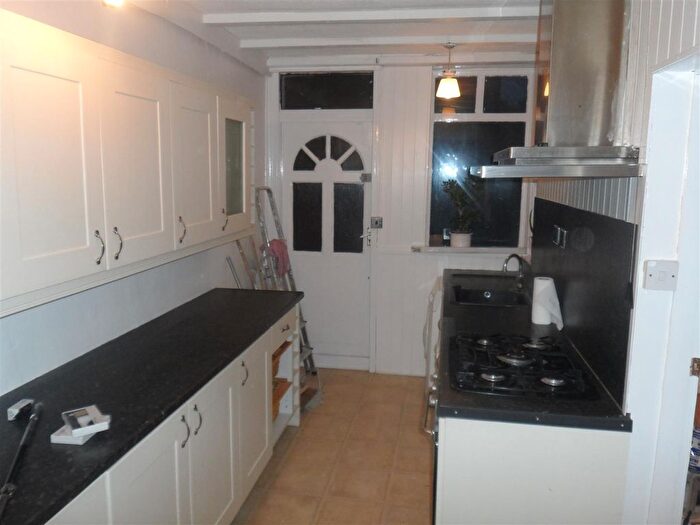 3 Bedroom Maisonette To Rent In Bensham Lane, Thornton Heath, CR7