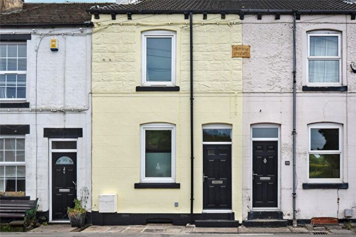 2 Bedroom Terraced House For Sale In Station Road, Kippax, Leeds, West Yorkshire, LS25