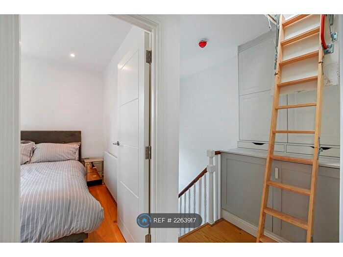 1 Bedroom Flat To Rent In Bouverie Road, London, N16