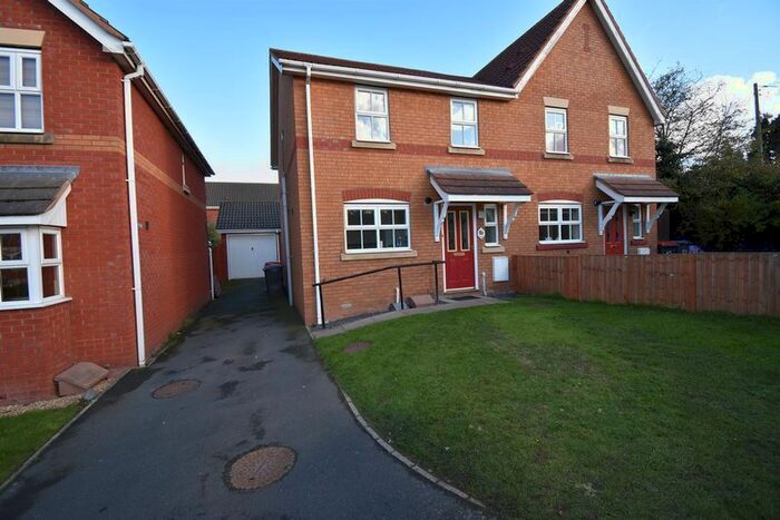 3 Bedroom Semi-Detached House To Rent In Ivy House Paddocks, Ketley, Telford, TF1