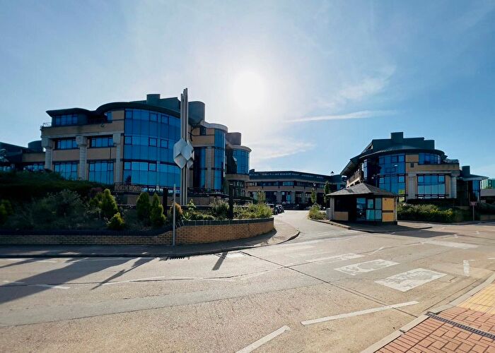 1 Bedroom Flat To Rent In New Horizons Court, Brentford, TW8