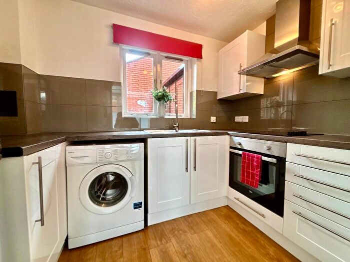 2 Bedroom Apartment For Sale In Cox Street, Jewellery Quarter, Birmingham, B3 - Photo 2