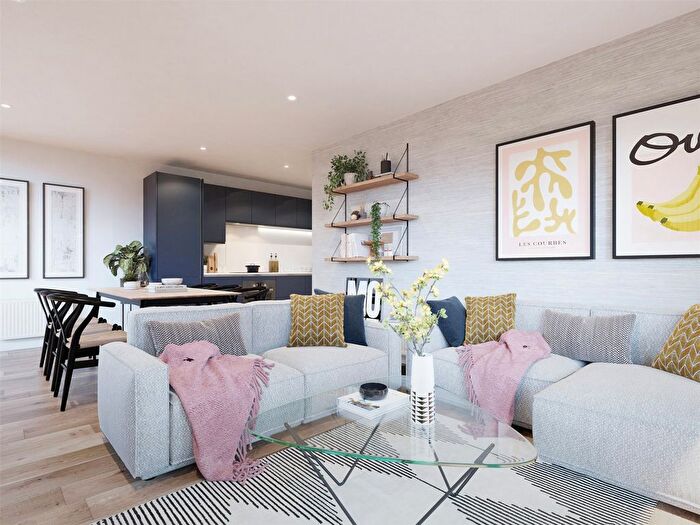 1 Bedroom Flat For Sale In Earlham Grove, London, E7